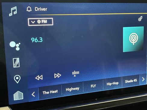 Used 2023 Chevrolet Silverado 1500 LT Trail Boss w/ LT Trail Boss Premium Package image 12