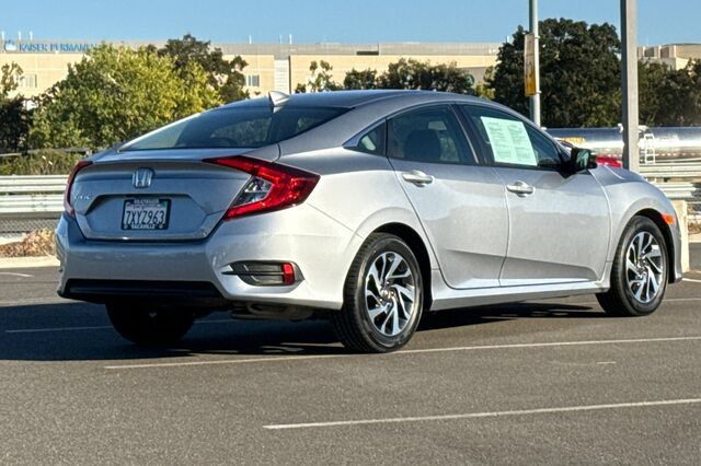 Used 2017 Honda Civic EX image 4