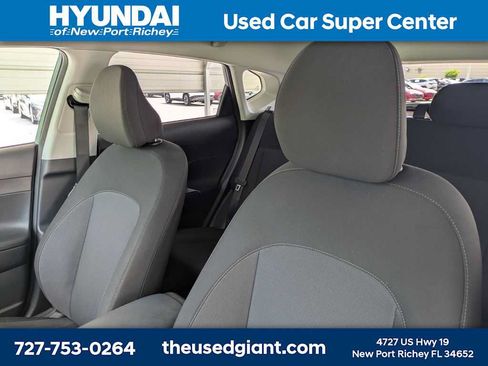 Used 2026 Hyundai Kona SEL Sport FWD image 7