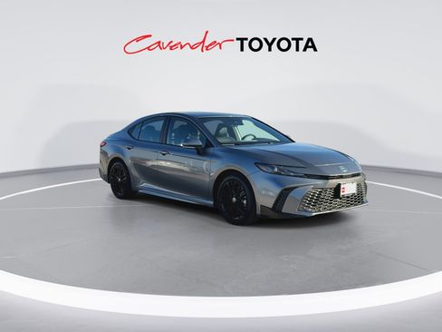 Certified 2026 Toyota Camry SE image 2