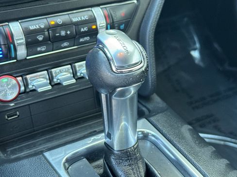 Used 2018 Ford Mustang Premium image 14
