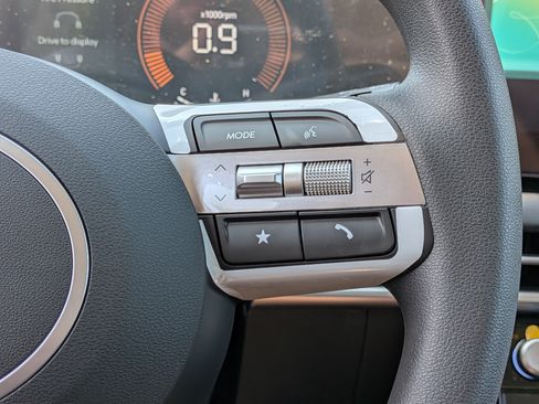 New 2026 Hyundai Tucson SEL FWD image 24