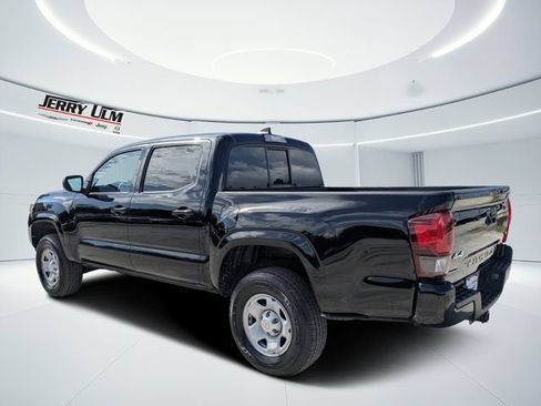 Used 2023 Toyota Tacoma SR AWD/4WD image 5