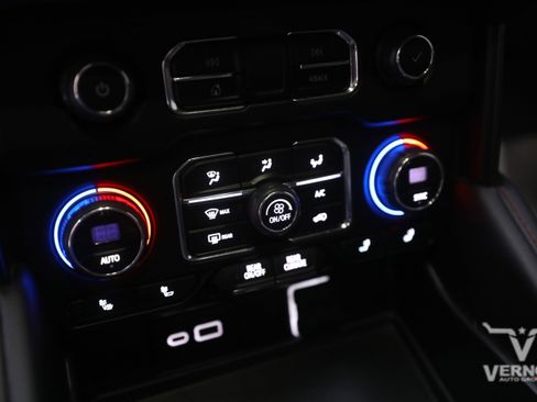 Used 2023 Chevrolet Tahoe RST w/ Luxury Package image 22