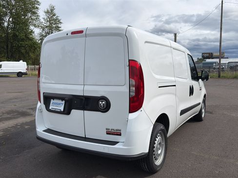 Used 2022 RAM ProMaster City Tradesman FWD image 21