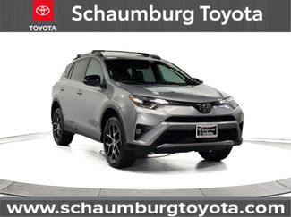 Used 2017 Toyota RAV4 SE image 1