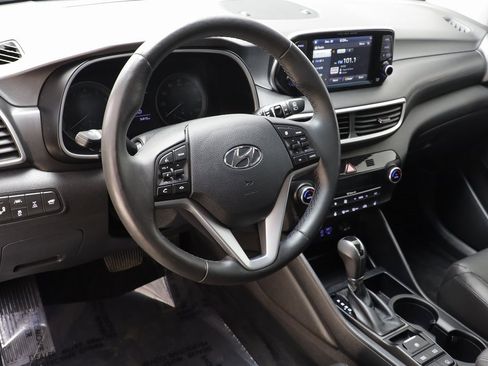 Used 2021 Hyundai Tucson Limited image 7