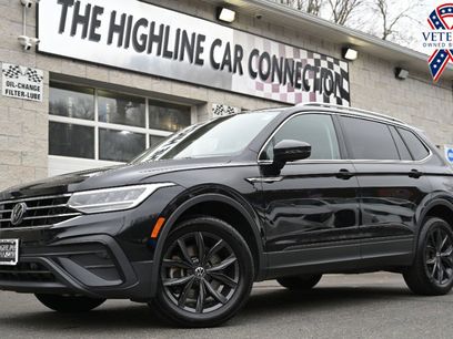 Used 2024 Volkswagen Tiguan SE