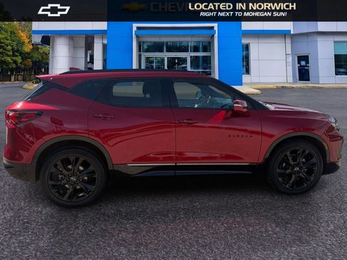 Certified 2021 Chevrolet Blazer RS w/ Enhanced Convenience Package AWD/4WD image 4