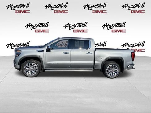 Used 2026 GMC Sierra 1500 Denali AWD/4WD image 4