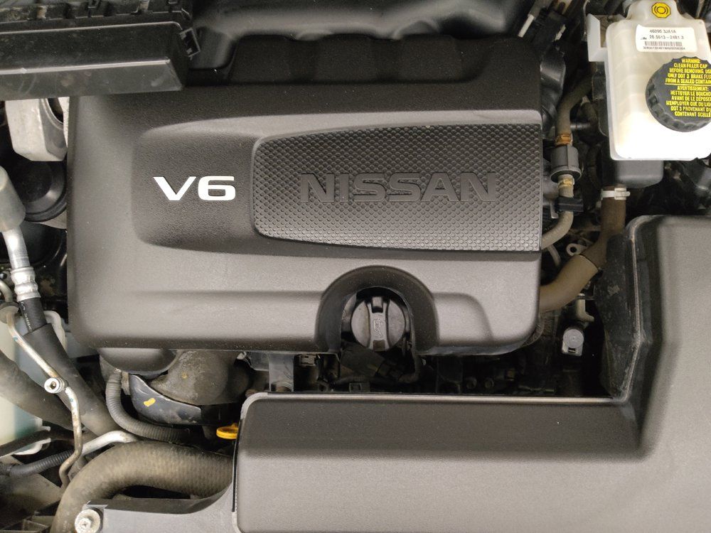 Used 2019 Nissan Pathfinder S AWD/4WD image 30