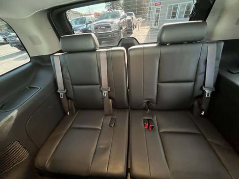 Used 2011 GMC Yukon Denali AWD/4WD image 28