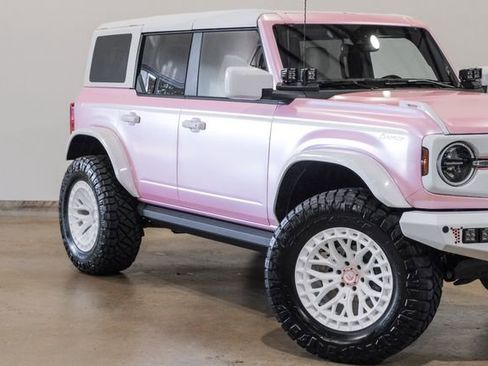 Used 2025 Ford Bronco Heritage Edition image 23