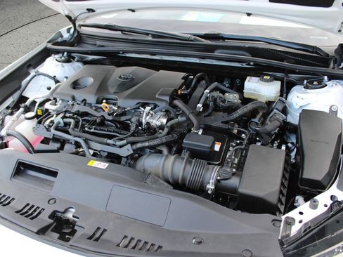 Used 2022 Toyota Camry SE image 45