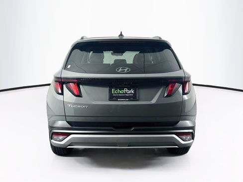 Used 2025 Hyundai Tucson SEL FWD image 7