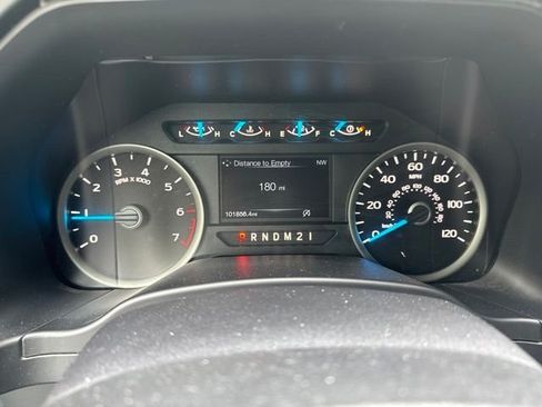Used 2017 Ford F150 XLT w/ Equipment Group 302A Luxury AWD/4WD image 16