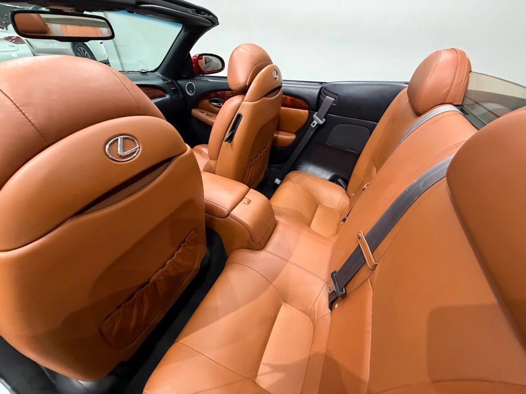 Used 2006 Lexus SC 430 Convertible RWD image 29