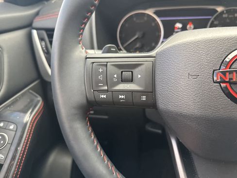 Used 2025 Nissan Rogue SV w/ Rock Creek Premium Package image 20