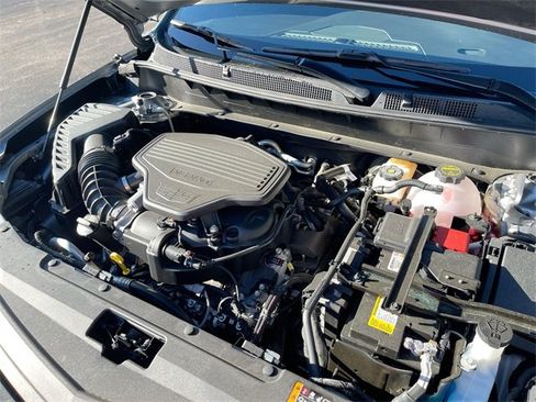 Used 2025 Cadillac XT6 Sport w/ LPO, Floor Liner Package image 31