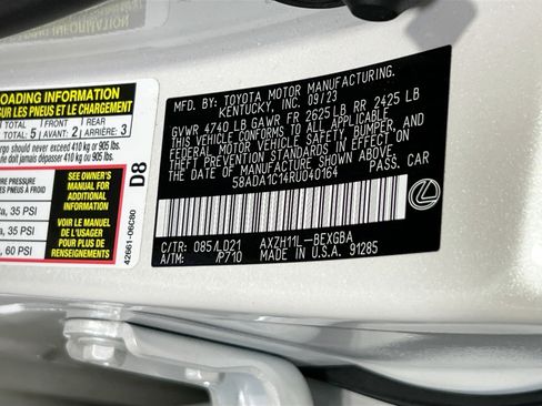 Used 2024 Lexus ES 300h w/ Premium Package image 31