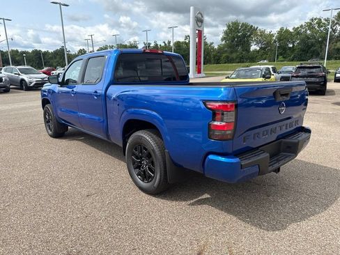 New 2026 Nissan Frontier SV w/ SV Convenience Package AWD/4WD image 5