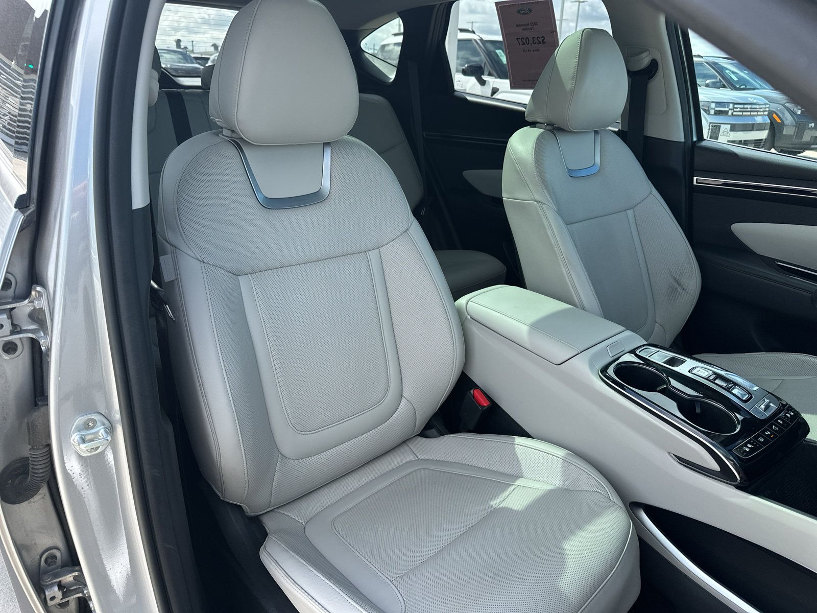 Used 2022 Hyundai Tucson Limited FWD image 34
