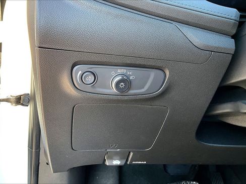 Used 2024 Buick Encore GX Sport Touring image 34