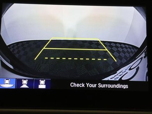 Used 2022 Honda HR-V EX image 16