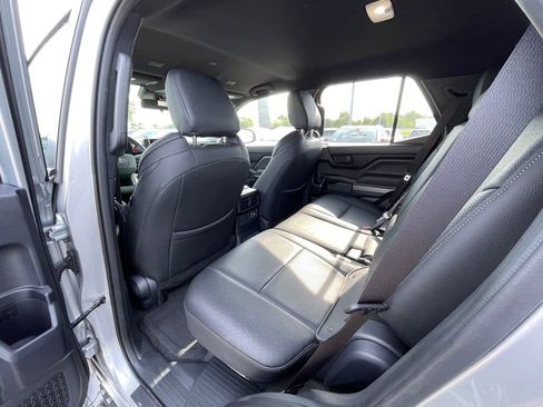 Used 2025 Toyota 4Runner TRD Off-Road AWD/4WD image 20