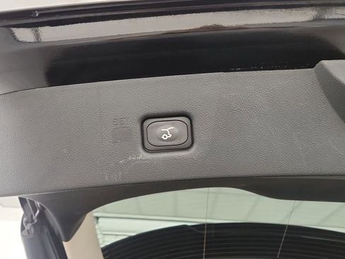 Used 2022 Lincoln Nautilus Reserve w/ Equipment Group 201A image 28