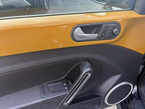 Used 2016 Volkswagen Beetle 1.8T Dune FWD image 14