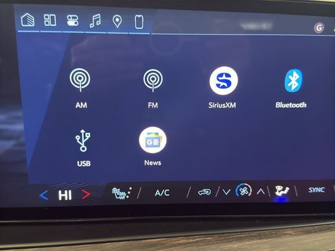 New 2026 Chevrolet Suburban LT image 19