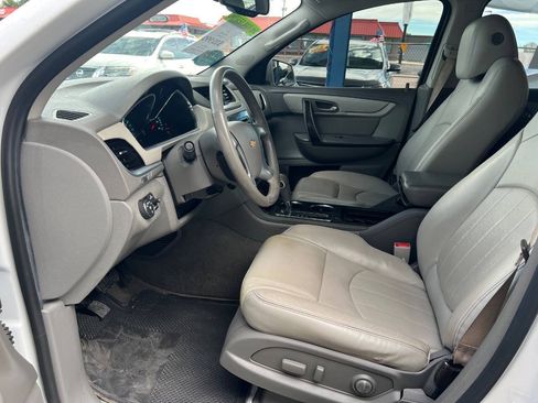 Used 2017 Chevrolet Traverse Premier AWD/4WD image 14