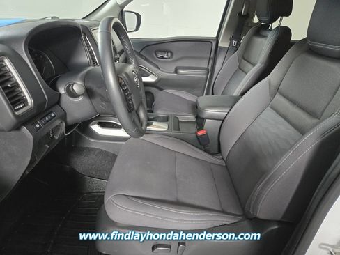 Used 2023 Nissan Frontier SV w/ SV Convenience Package AWD/4WD image 14