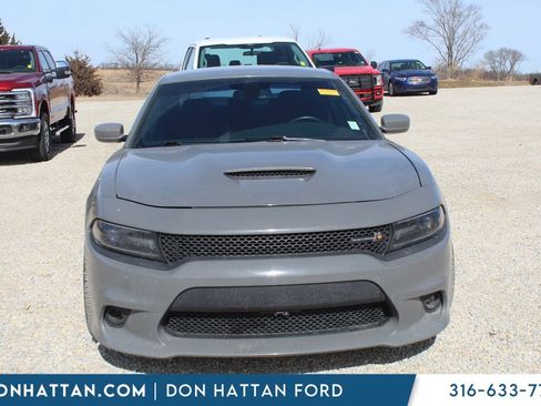 Used 2018 Dodge Charger R/T Scat Pack image 15