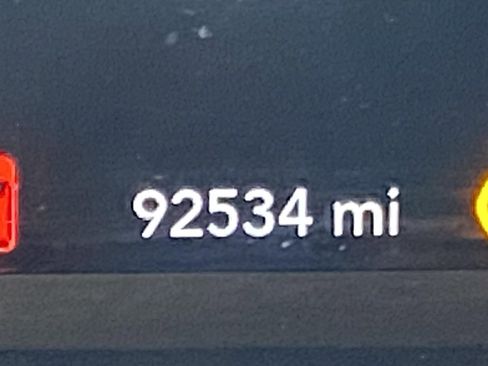 Used 2018 Chrysler Pacifica Touring-L w/ Premium Audio Group image 25