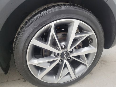 Used 2022 Kia Niro Touring Special Edition image 31