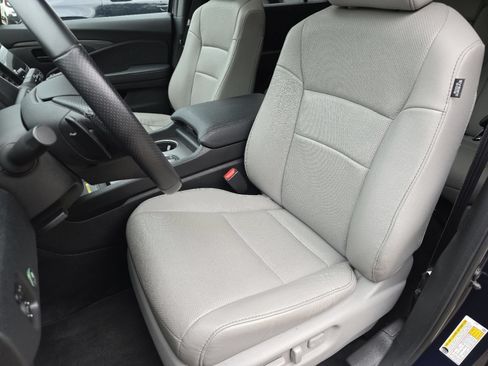 Used 2024 Honda Passport EX-L image 22