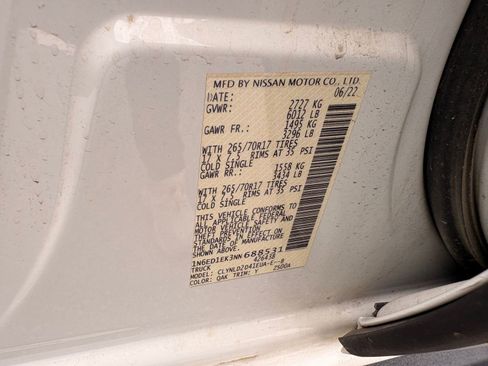 Used 2022 Nissan Frontier PRO-4X w/ Pro-4X Premium Package image 19