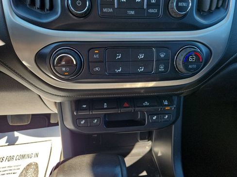 Used 2015 GMC Canyon SLT w/ LPO, Gearon Bar Package AWD/4WD image 21