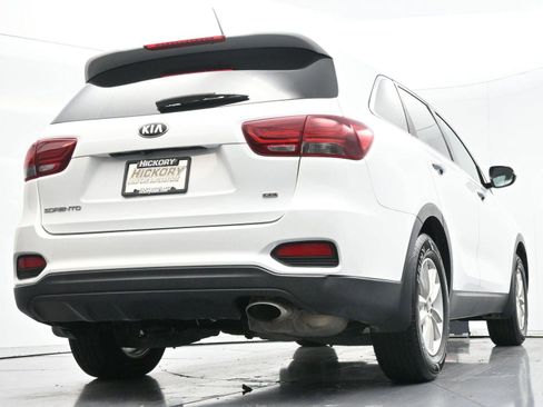 Used 2019 Kia Sorento L image 45
