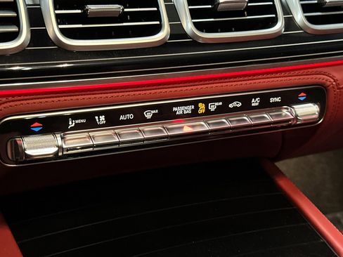 New 2026 Mercedes-Benz Maybach GLS 600 4MATIC image 24