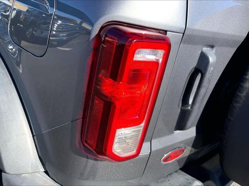 Used 2022 Ford Bronco Big Bend image 28