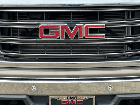 Used 2014 GMC Sierra 1500 SLT w/ SLT Crew Cab Value Package image 44