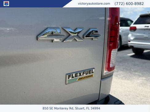 Used 2018 RAM 1500 Laramie w/ Convenience Group AWD/4WD image 11
