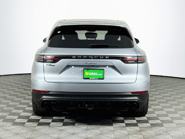 Used 2023 Porsche Cayenne AWD/4WD image 7