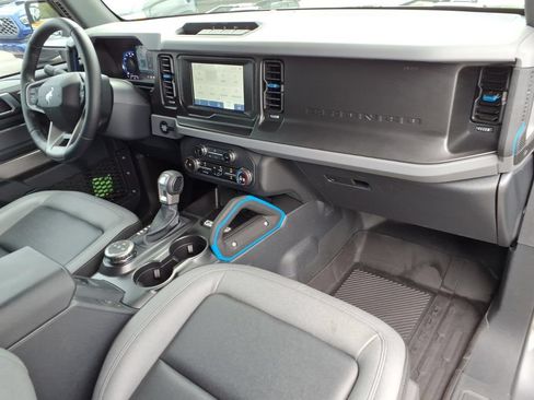Used 2023 Ford Bronco Black Diamond AWD/4WD image 11