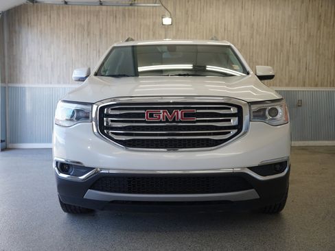 Used 2019 GMC Acadia SLT image 2