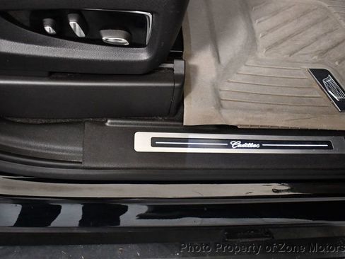 Used 2015 Cadillac Escalade Premium image 15