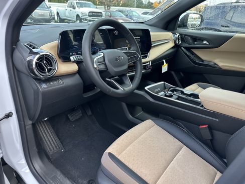 New 2026 Chevrolet Equinox ACTIV image 9